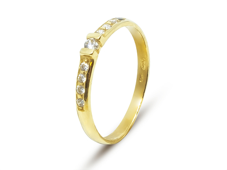 Drobný zásnubní prsten ze žlutého zlata se zirkony 20