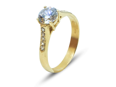 Výrazný zásnubní prsten ze žlutého zlata 1